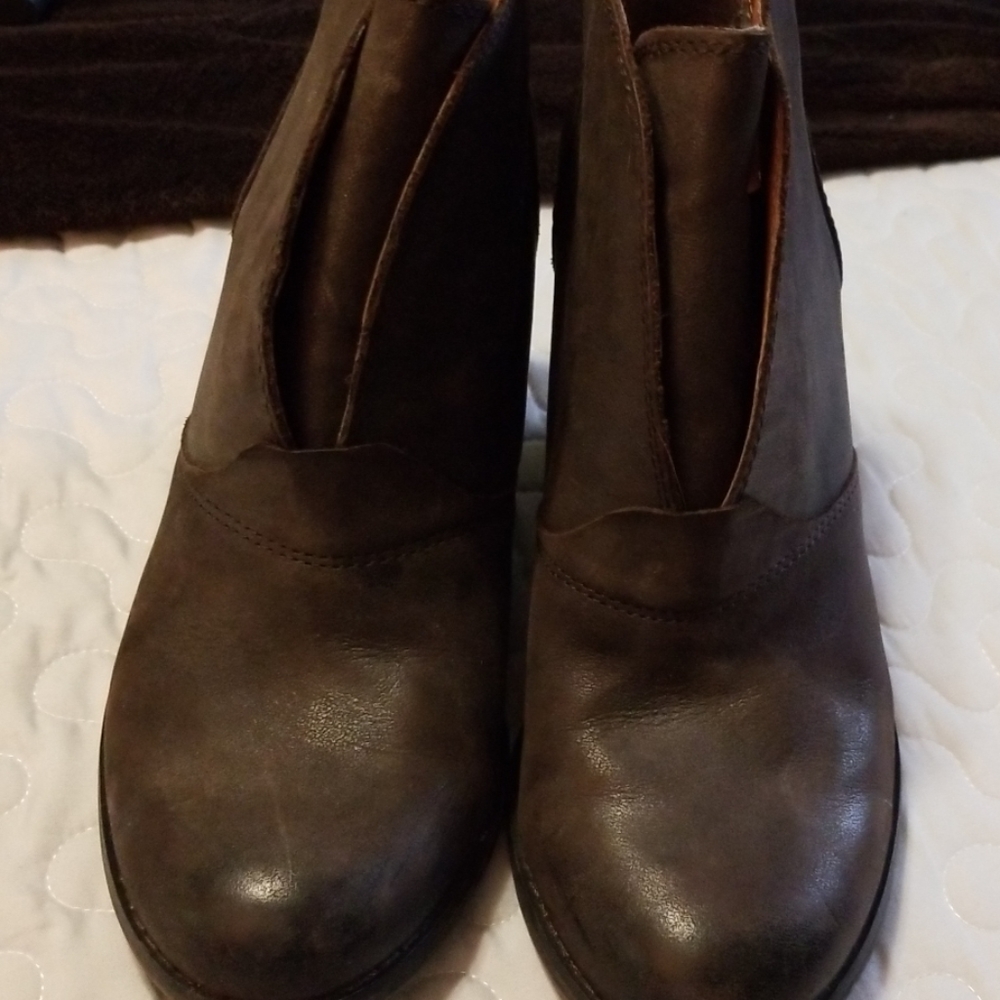 Lucky Brand Brown leather Wedge Ankle Boots